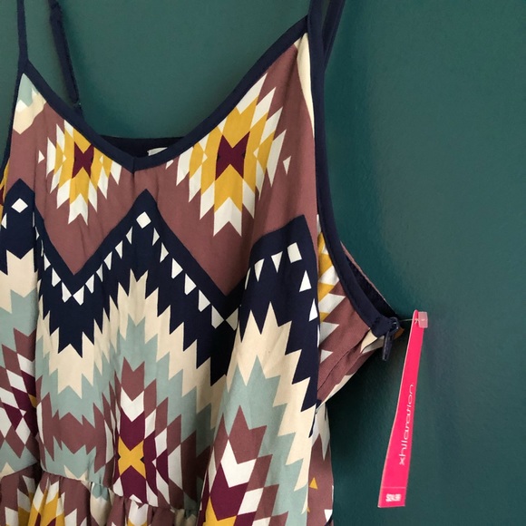 Aztec Print Dress in beautiful muted colors - Picture 3 of 7